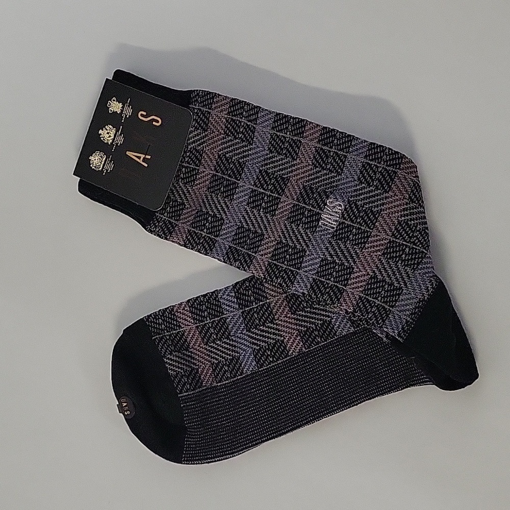 NWT Daks Socks, Purple & Black Design
